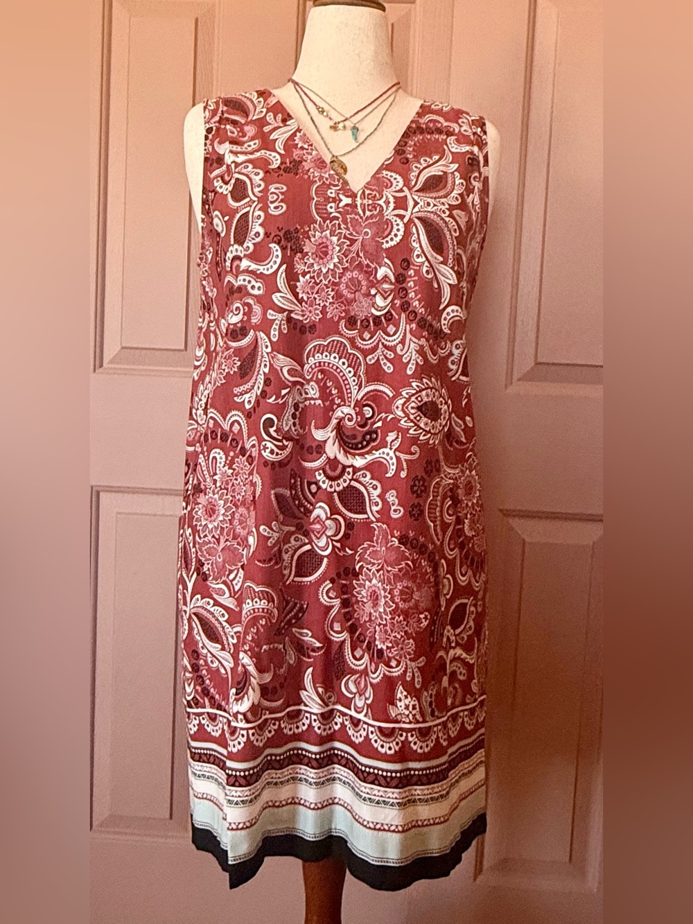 Ann Taylor Factory Red Paisley Print Sheath Dress size 10